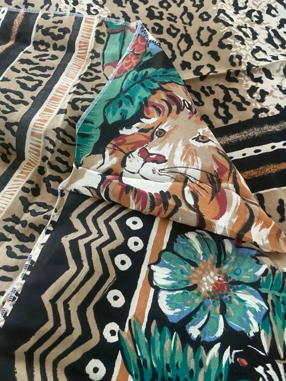 NWOT UNbranded Leopard Jungle Print Queen fitted sheet fabric remnant